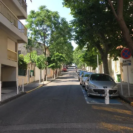 Goeland 3, Classe Climatise, Wifi, Terrasses Petite Vue Laterale Au 3 Eme Etage Sans Ascenseur * Toulon