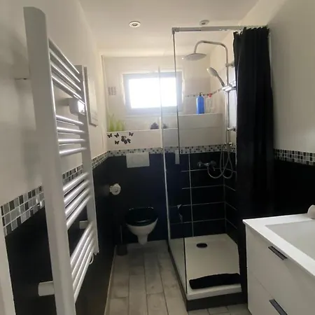 Goeland 3, Classe Climatise, Wifi, Terrasses Petite Vue Laterale Au 3 Eme Etage Sans Ascenseur Lejlighed Toulon