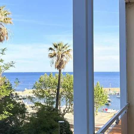 Goeland 3, Classe Climatise, Wifi, Terrasses Petite Vue Laterale Au 3 Eme Etage Sans Ascenseur Apartmán Toulon