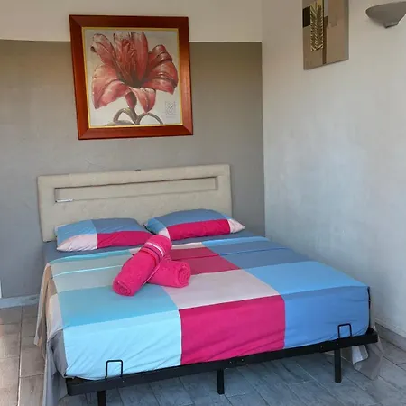 Goeland 3, Classe Climatise, Wifi, Terrasses Petite Vue Laterale Au 3 Eme Etage Sans Ascenseur *